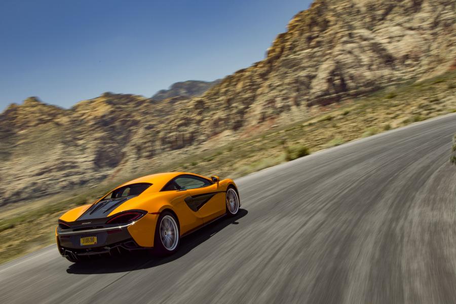  McLaren 570S Coupe 2015 года  (фото 37 из 38)